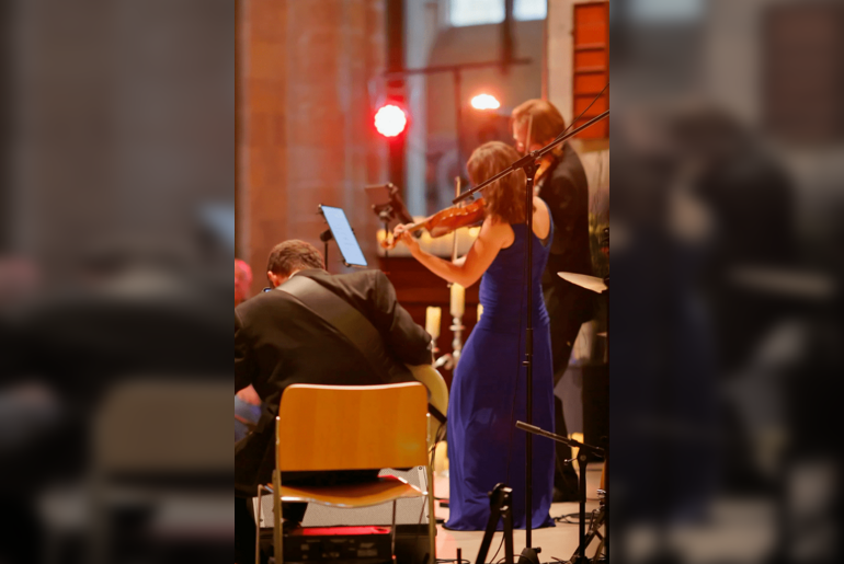 Radiohead by Candlelight