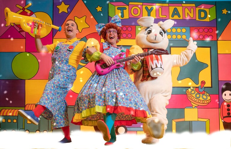 The McDougalls: Christmas in Toyland