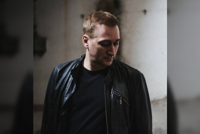 Colours Presents - Paul Van Dyk