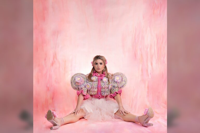 Harriet Kemsley: Floozy