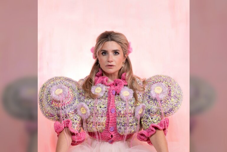 Harriet Kemsley: Floozy