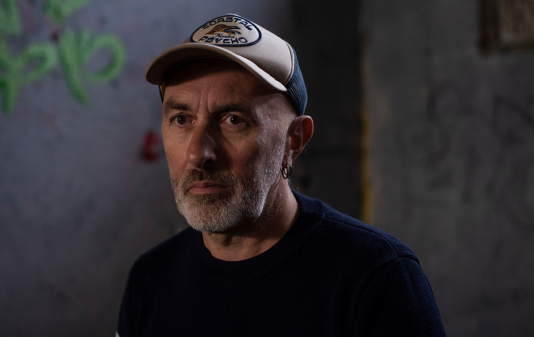 Yann Tiersen and support