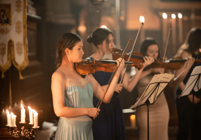Vivaldi's Four Seasons at Christmas