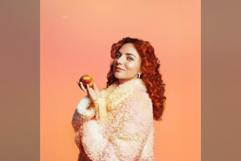 Ania Magliano: Peach Fuzz
