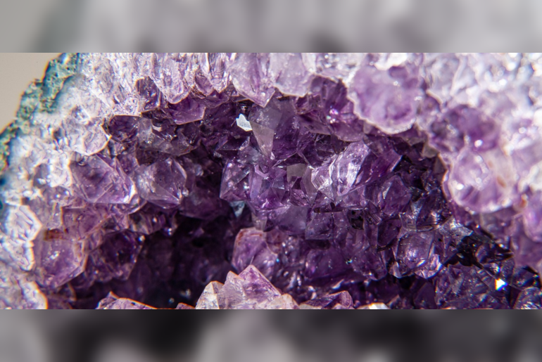 Specialist Tour | Treasures from the Geology Collection at GMRC