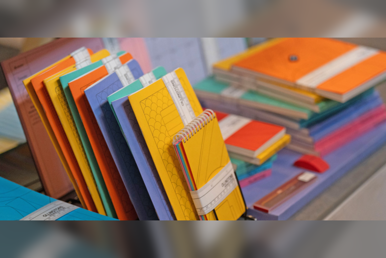 Tea Green Summer Market