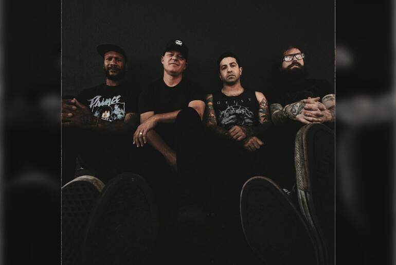 Throes X Armed For Apocalypse Live In Glasgow