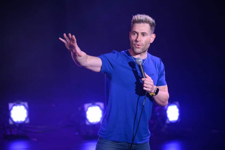Simon Brodkin: Unleashed