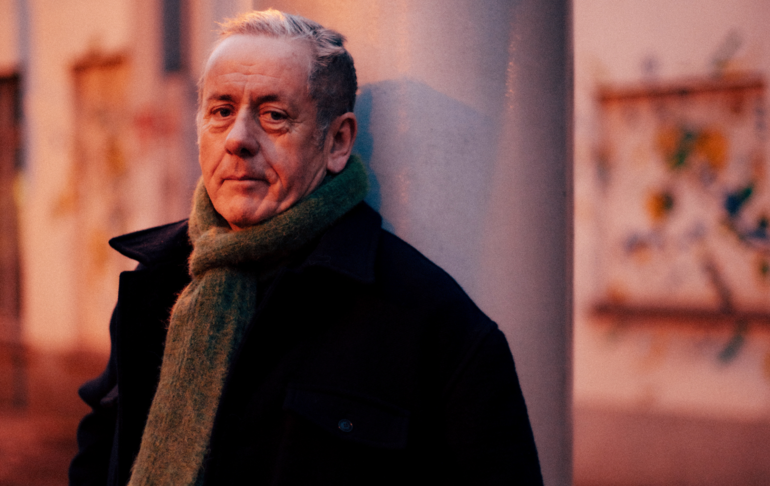 Luka Bloom and Support