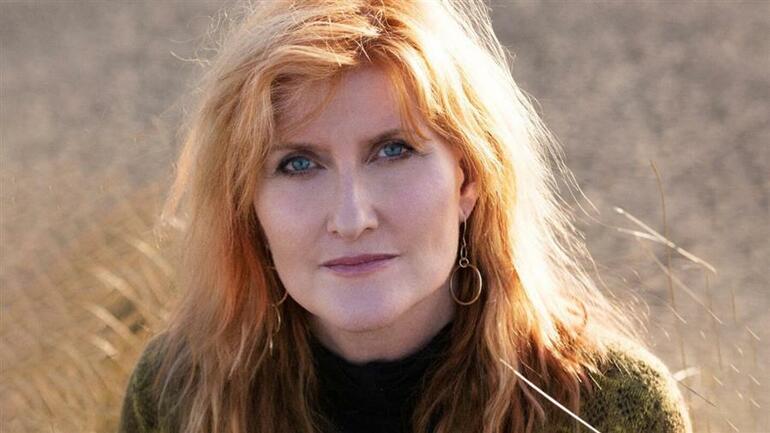 Eddi Reader