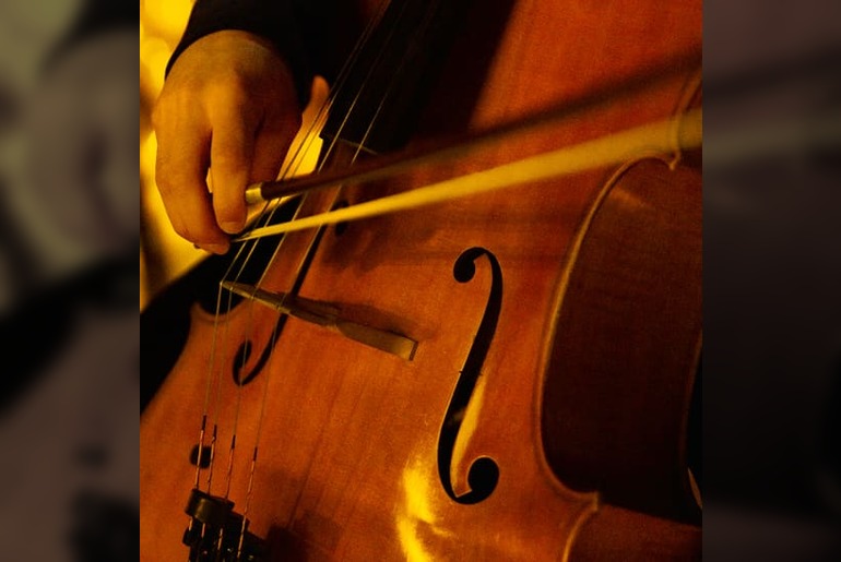 Candlelight: Tribute to Leonard Cohen