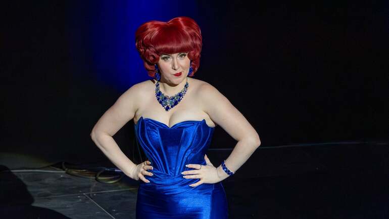 Lucy Darling: Simply Darling