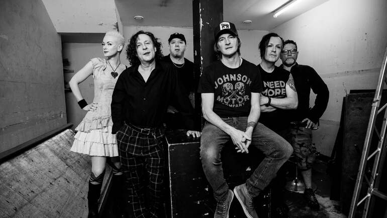 The Wonder Stuff & Inspiral Carpets