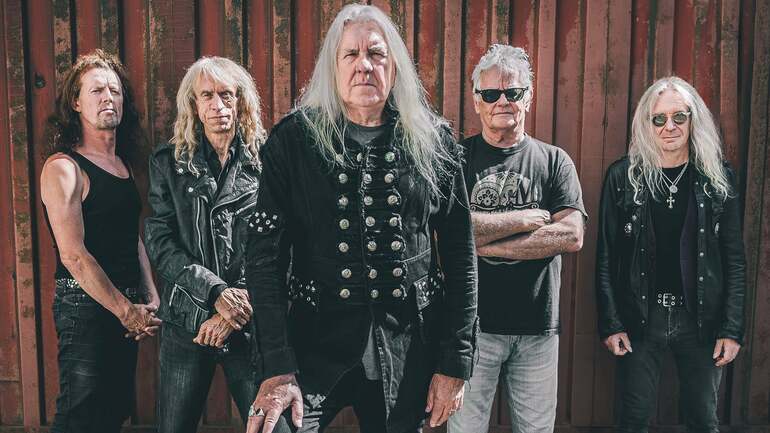 Saxon