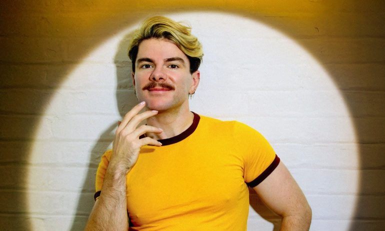 Christopher Hall: Pizazz