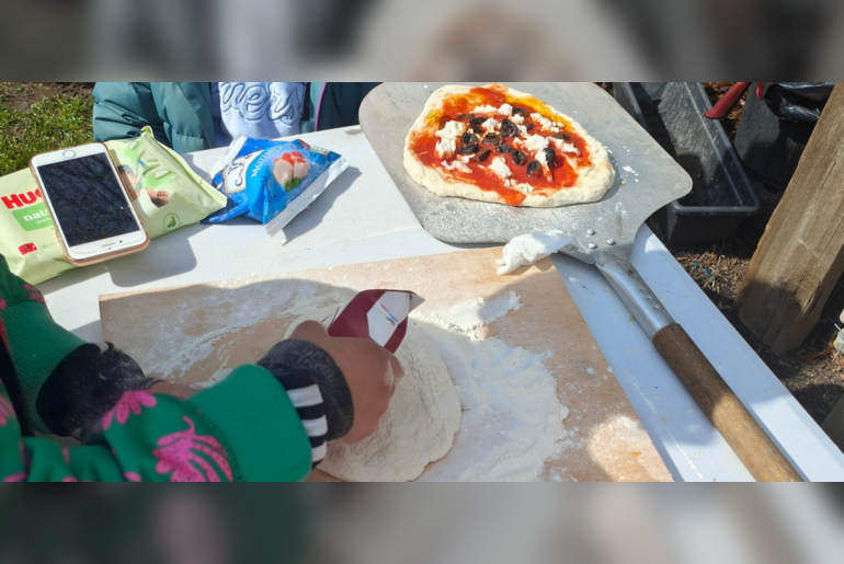 DIY Pizza Making with Join the Dots