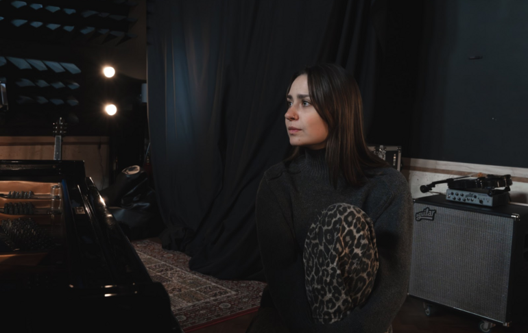 New Voices: Amy Laurenson