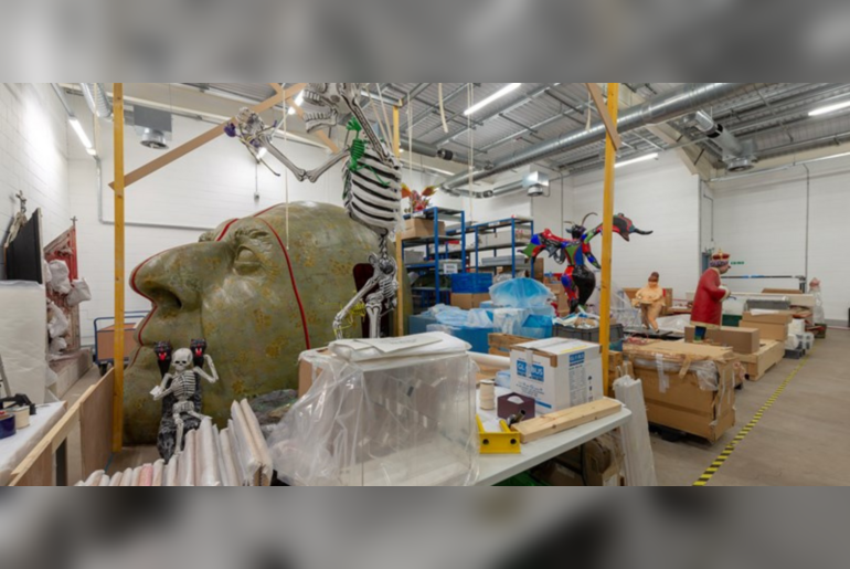 Behind the Scenes Tour - Monday