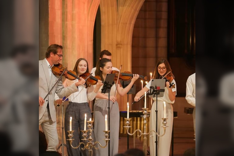 Radiohead by Candlelight