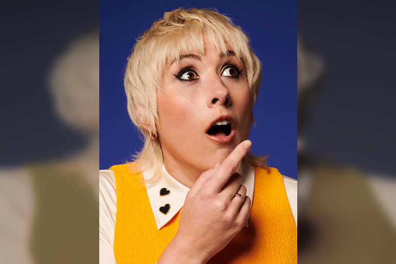 Maisie Adam: Whatsherface