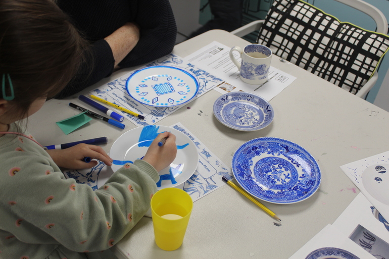 Spring Holiday Family Activity: Make a Willow Pattern Plate