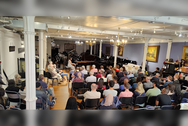 Let's Play The Piano UK