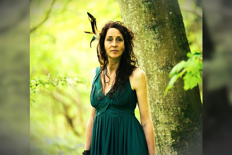 Susanna Orr Holland & Friends + Steeljoy