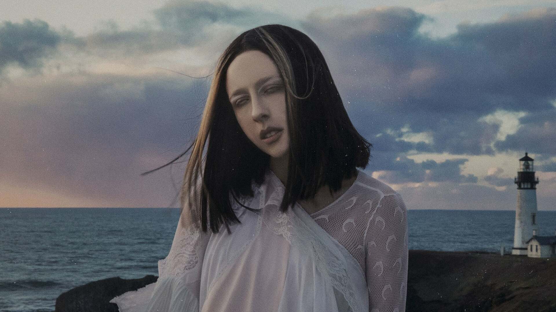Allie X