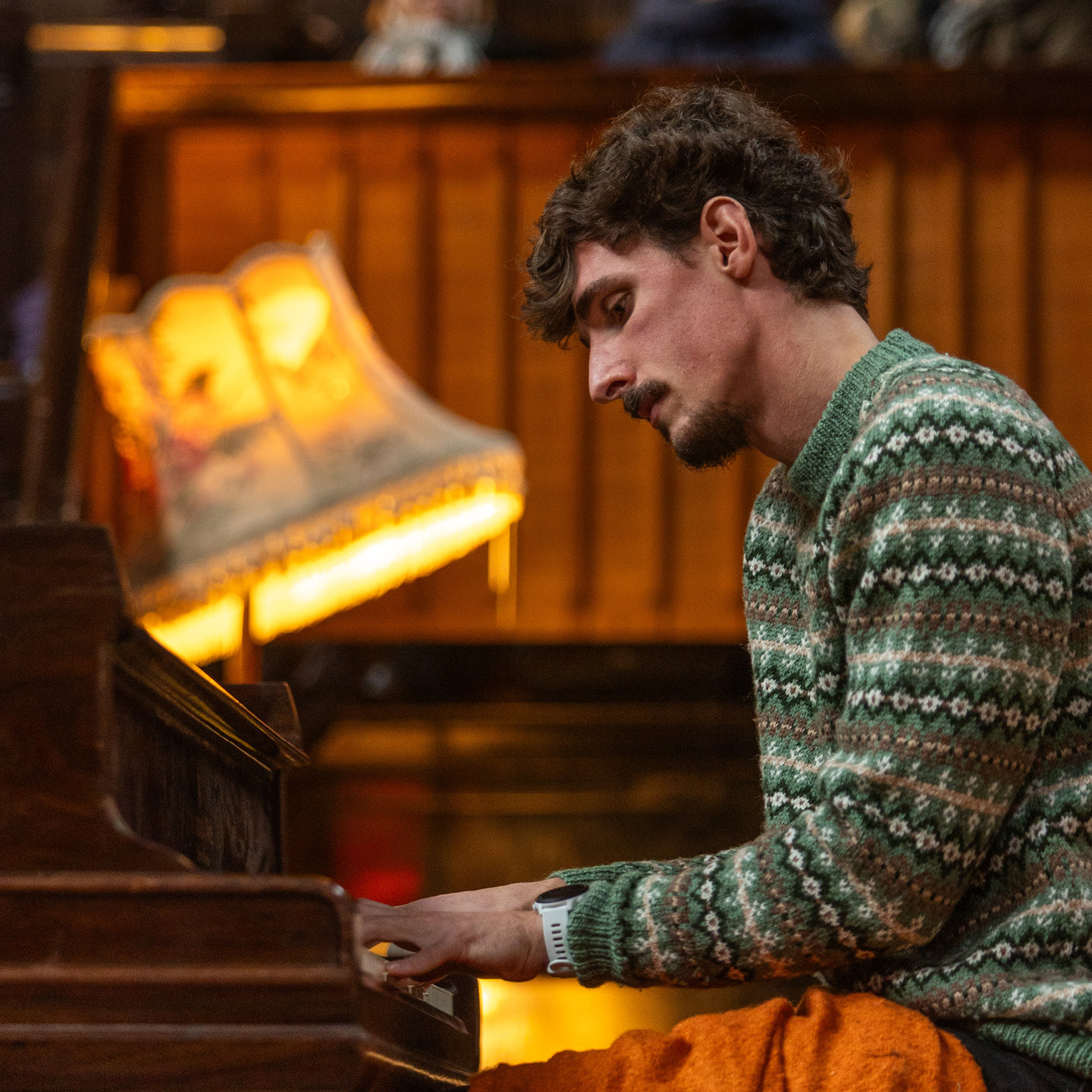 Scotland's First Lying Down Concert - Floor Sessions with Lindsay Taylor